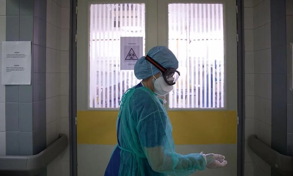 Εξαδάκτυλος: Αυστηρή τήρηση των μέτρων - Η πανδημία δεν είναι πίσω μας